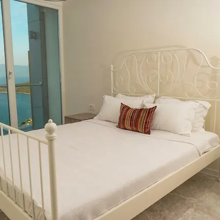 Bodrum Adabuku Luks 2+1 Ozel Plaj Ve Havuzlu Willa Bogazici
