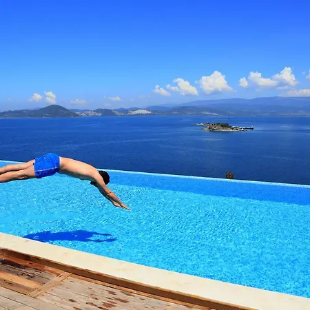Willa Bodrum Adabuku Luks 2+1 Ozel Plaj Ve Havuzlu